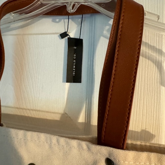 Feminist Idlewild Co Shoulder Tote Bag with Pocket and Snap Closure NEW NWT - Picture 4 of 9